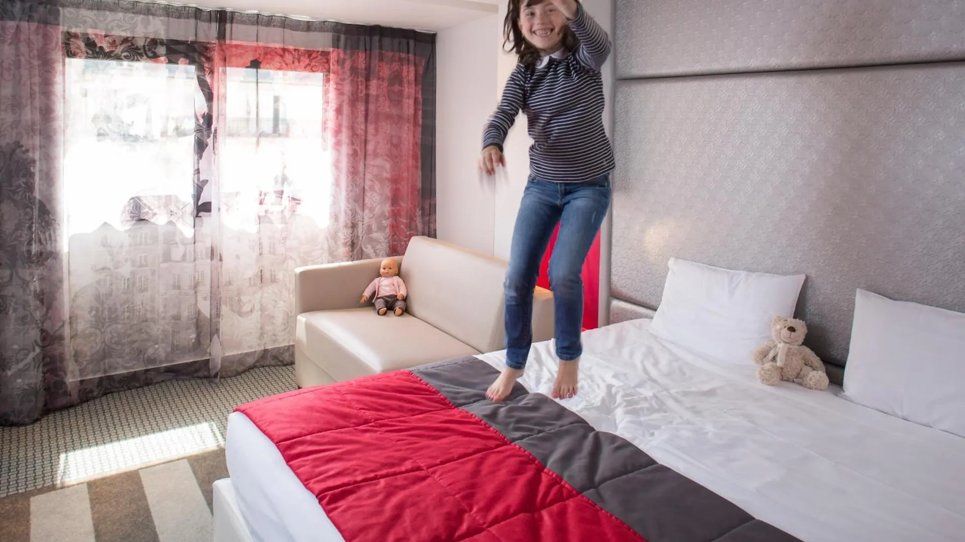 Mercure Montmartre Sacré Coeur Hotel París